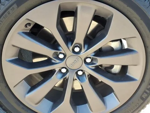 More photos of 2020 Jeep Cherokee Limited at Gregg Young Toyota of Columbus, NE