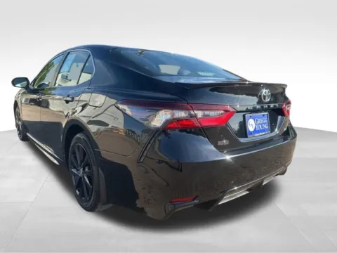 More photos of 2021 Toyota Camry SE at Gregg Young Toyota of Columbus, NE