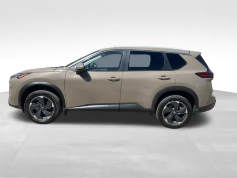 More photos of 2024 Nissan Rogue SV at Gregg Young Toyota of Columbus, NE