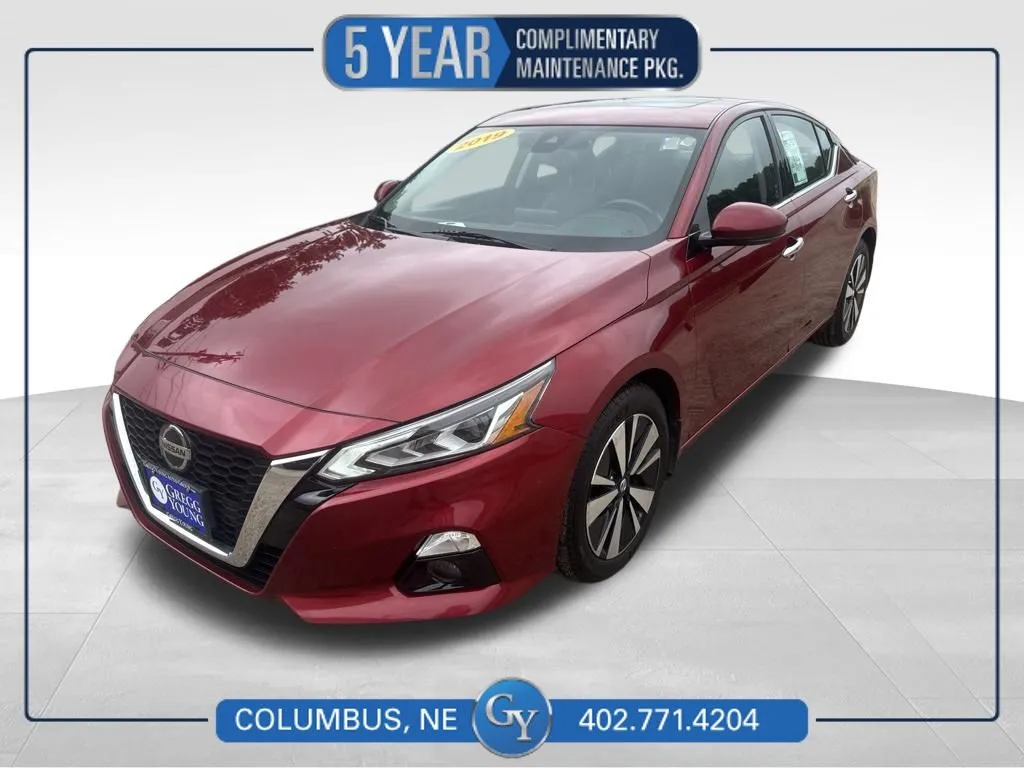 Red 2019 Nissan Altima 2.5 SL for sale in Columbus, NE