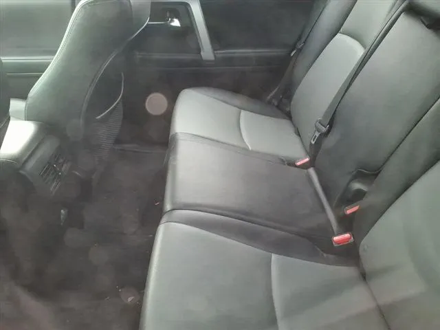 2021 Toyota 4Runner SR5 Premium photo 4