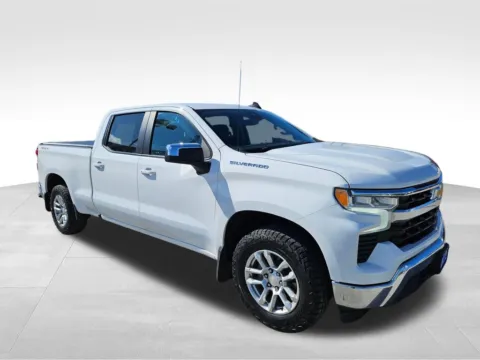 More photos of 2023 Chevrolet Silverado 1500 LT at Gregg Young Toyota of Columbus, NE