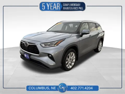 Blue 2024 Toyota Highlander Limited for sale in Columbus, NE