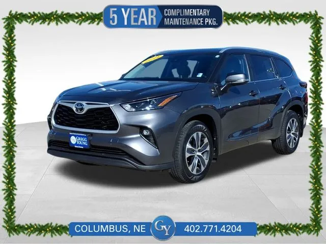 Gray 2024 Toyota Highlander XLE for sale in Columbus, NE
