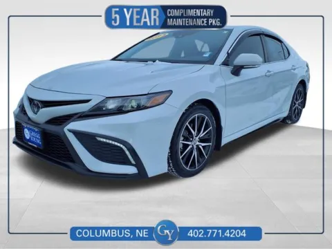 White 2023 Toyota Camry SE for sale in Columbus, NE