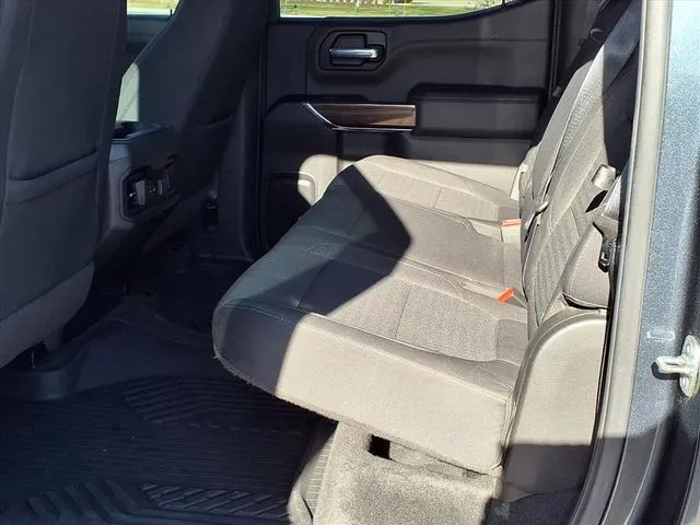 2021 Chevrolet Silverado 1500 LT Trail Boss photo 4