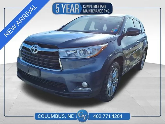Blue 2016 Toyota Highlander for sale in Columbus, NE