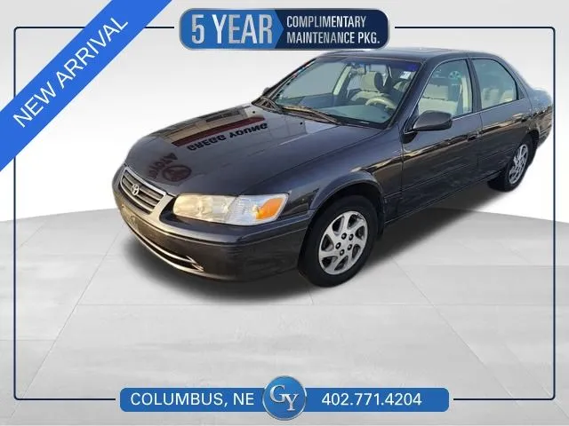 Black 2000 Toyota Camry LE for sale in Columbus, NE