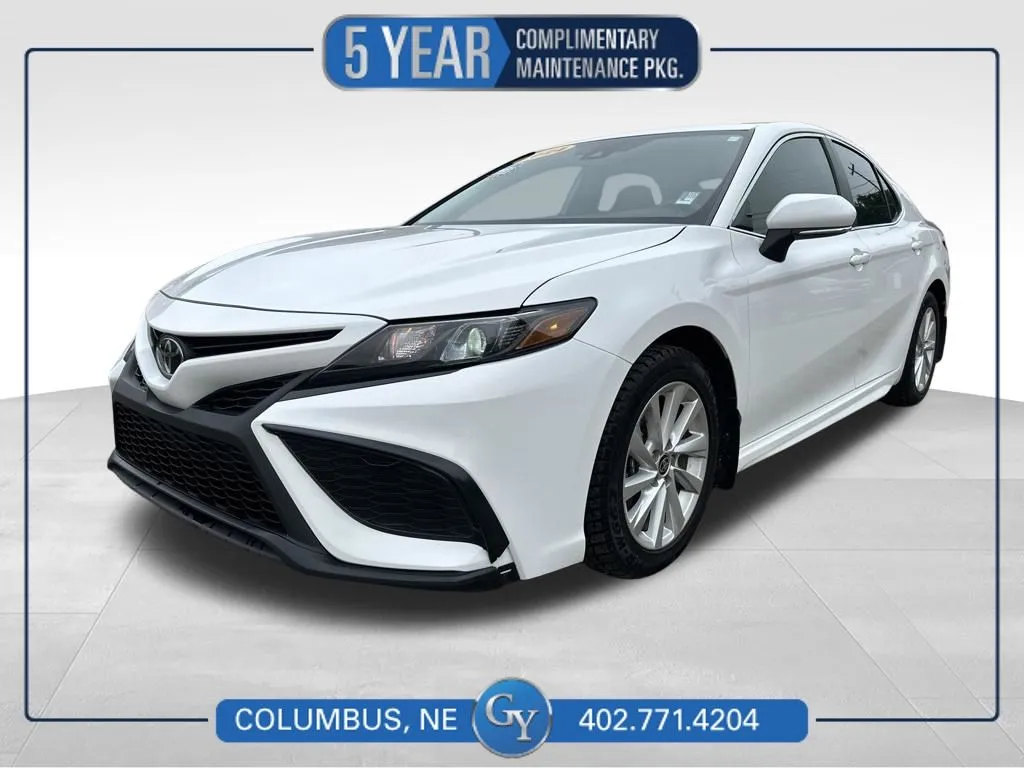 White 2024 Toyota Camry SE for sale in Columbus, NE