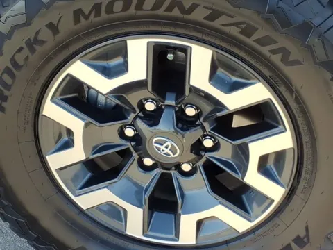 More photos of 2023 Toyota Tacoma TRD Off-Road at Gregg Young Toyota of Columbus, NE