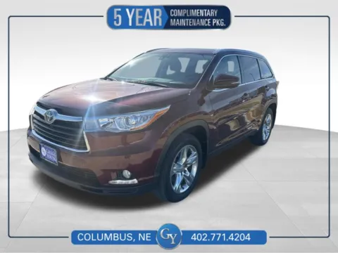 Red 2015 Toyota Highlander for sale in Columbus, NE