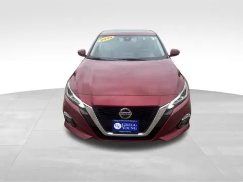 More photos of 2019 Nissan Altima 2.5 SL at Gregg Young Toyota of Columbus, NE
