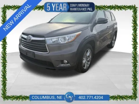 Gray 2016 Toyota Highlander for sale in Columbus, NE