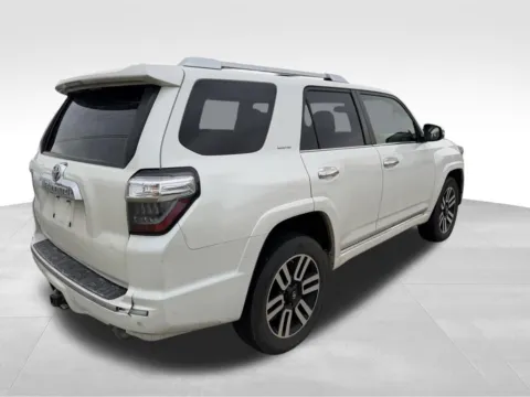 More photos of 2016 Toyota 4Runner Limited at Gregg Young Toyota of Columbus, NE