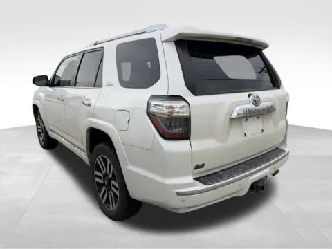 More photos of 2016 Toyota 4Runner Limited at Gregg Young Toyota of Columbus, NE