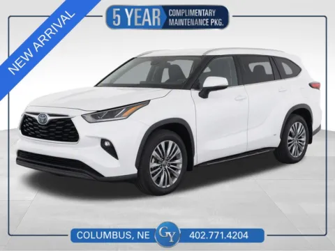 White 2022 Toyota Highlander Hybrid Platinum for sale in Columbus, NE