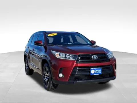 Another view of 2017 Toyota Highlander SE for sale in Columbus, NE at Gregg Young Toyota of Columbus