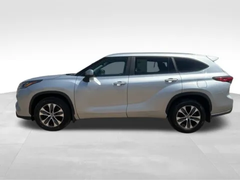 Another view of 2023 Toyota Highlander L for sale in Columbus, NE at Gregg Young Toyota of Columbus