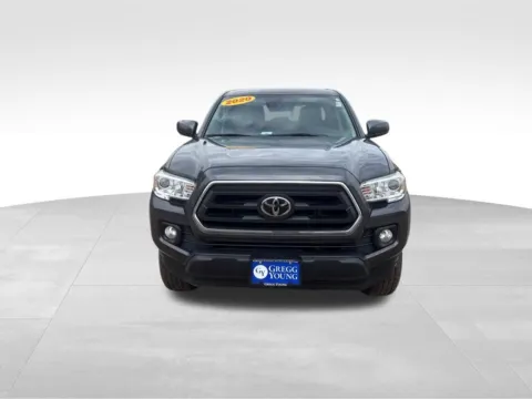 More photos of 2020 Toyota Tacoma SR5 at Gregg Young Toyota of Columbus, NE