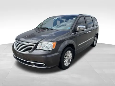 Another view of 2015 Chrysler Town & Country Limited for sale in Columbus, NE at Gregg Young Toyota of Columbus