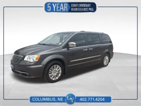 Unknown 2015 Chrysler Town & Country Limited for sale in Columbus, NE