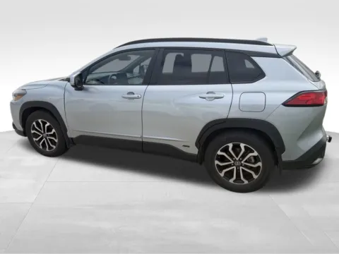 More photos of 2023 Toyota Corolla Cross Hybrid SE at Gregg Young Toyota of Columbus, NE