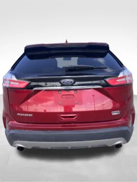 More photos of 2019 Ford Edge SEL at Gregg Young Toyota of Columbus, NE