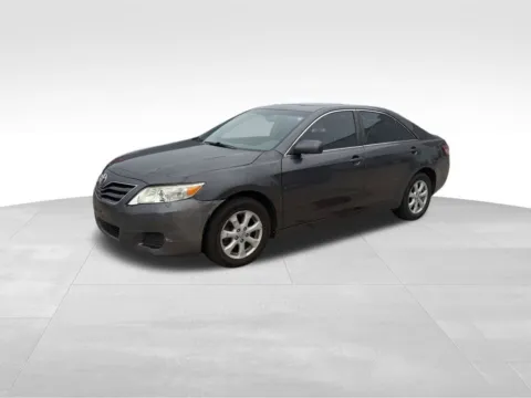 More photos of 2011 Toyota Camry LE at Gregg Young Toyota of Columbus, NE