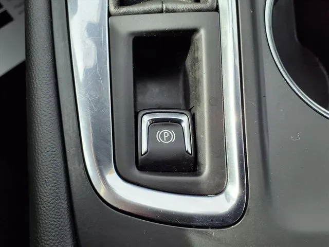 2024 Chevrolet Equinox LT photo 4