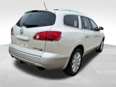 More photos of 2011 Buick Enclave CXL at Gregg Young Toyota of Columbus, NE