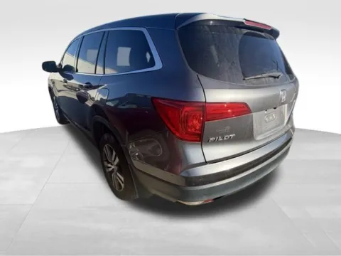 More photos of 2016 Honda Pilot EX-L at Gregg Young Toyota of Columbus, NE