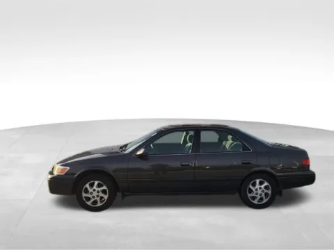 Photos of 2000 Toyota Camry LE for sale in Columbus, NE at Gregg Young Toyota of Columbus