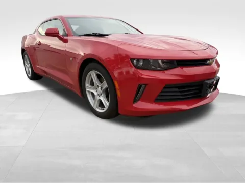 More photos of 2018 Chevrolet Camaro 1LT at Gregg Young Toyota of Columbus, NE