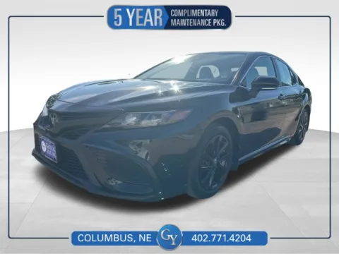 Black 2021 Toyota Camry SE for sale in Columbus, NE