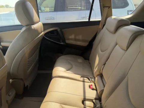 More photos of 2009 Toyota RAV4 Limited at Gregg Young Toyota of Columbus, NE