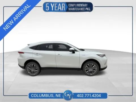 Green 2021 Toyota Venza XLE for sale in Columbus, NE