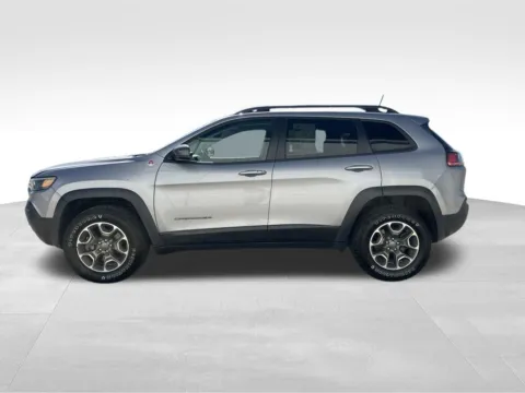 More photos of 2020 Jeep Cherokee Trailhawk at Gregg Young Toyota of Columbus, NE