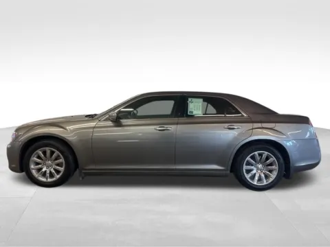 More photos of 2012 Chrysler 300 Limited at Gregg Young Toyota of Columbus, NE