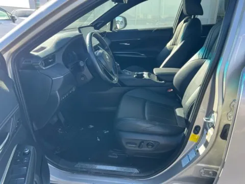 More photos of 2021 Toyota Venza Limited at Gregg Young Toyota of Columbus, NE