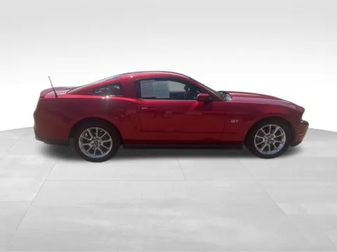More photos of 2010 Ford Mustang at Gregg Young Toyota of Columbus, NE