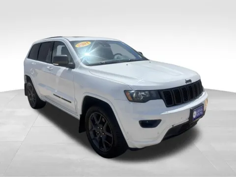More photos of 2021 Jeep Grand Cherokee Limited at Gregg Young Toyota of Columbus, NE