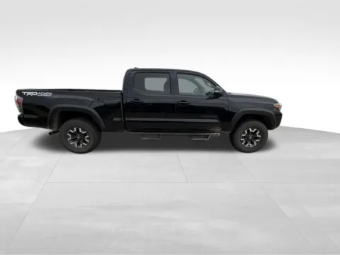 More photos of 2022 Toyota Tacoma TRD Off-Road at Gregg Young Toyota of Columbus, NE