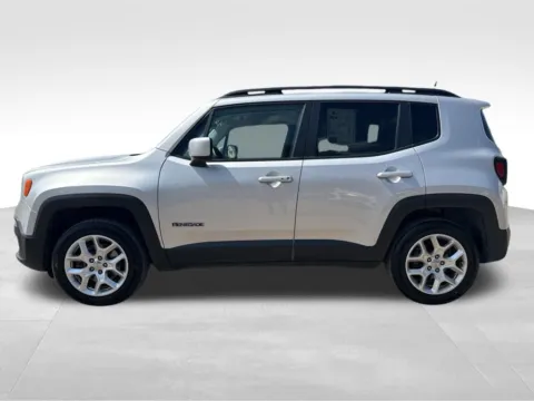 More photos of 2016 Jeep Renegade Latitude at Gregg Young Toyota of Columbus, NE