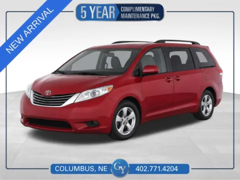 Red 2014 Toyota Sienna LE for sale in Columbus, NE
