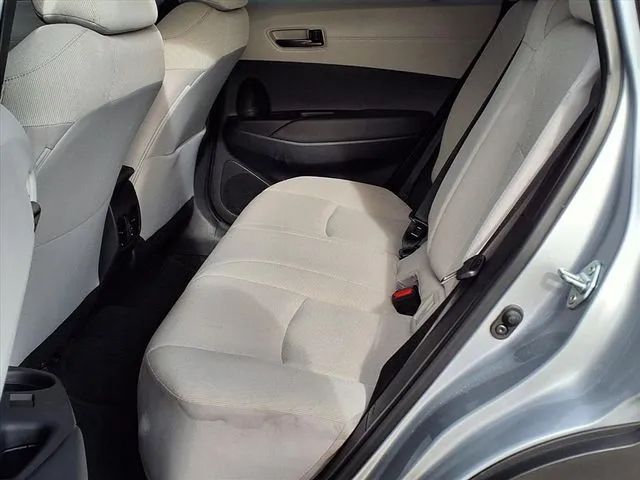 2024 Toyota Corolla Cross L photo 3