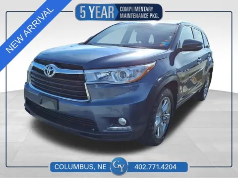 Blue 2016 Toyota Highlander for sale in Columbus, NE