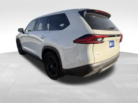 More photos of 2024 Toyota Grand Highlander Platinum at Gregg Young Toyota of Columbus, NE