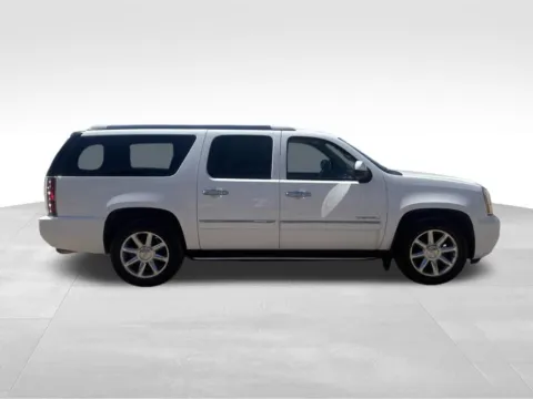 More photos of 2011 GMC Yukon XL Denali at Gregg Young Toyota of Columbus, NE