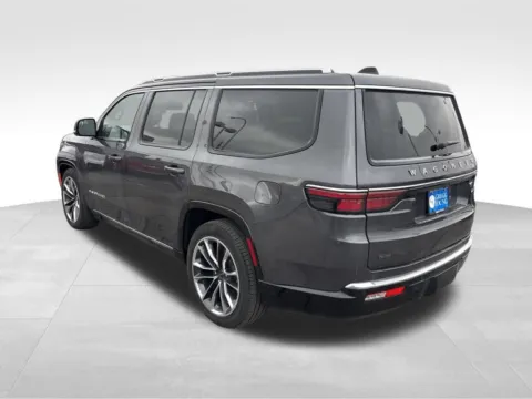 More photos of 2024 Jeep Wagoneer Series III at Gregg Young Automotive of Atlantic, IA