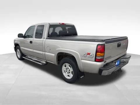More photos of 2007 GMC Sierra 1500 Classic SLE1 at Gregg Young Automotive of Atlantic, IA